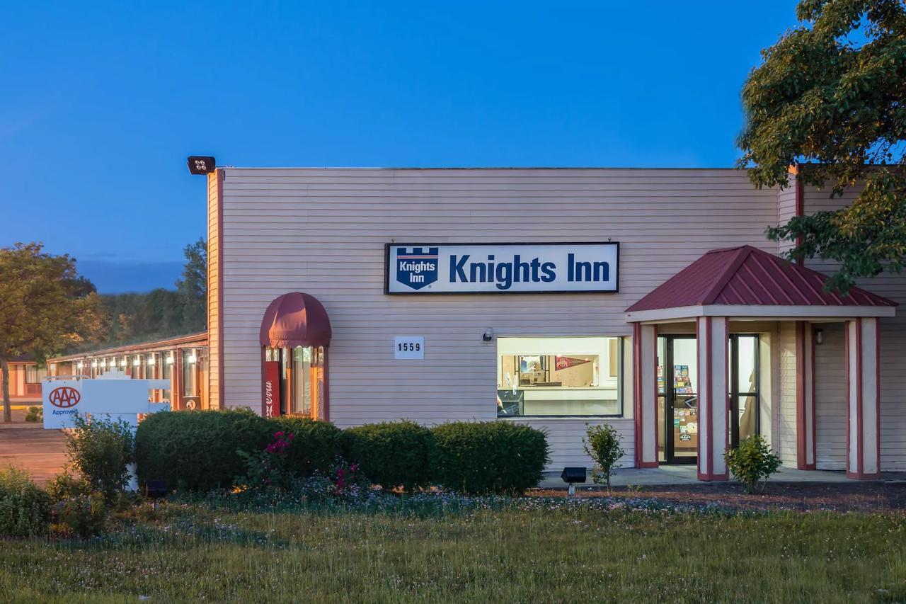 Knights Inn Columbus/Franklinton Esterno foto