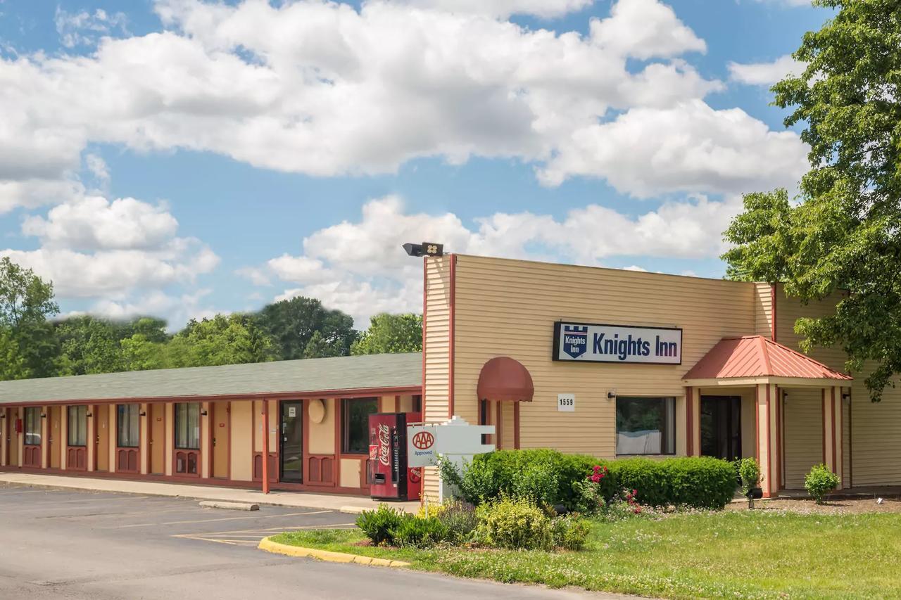 Knights Inn Columbus/Franklinton Esterno foto